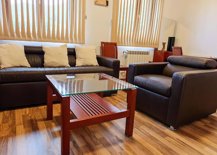 Pirin Heights 아파트 *